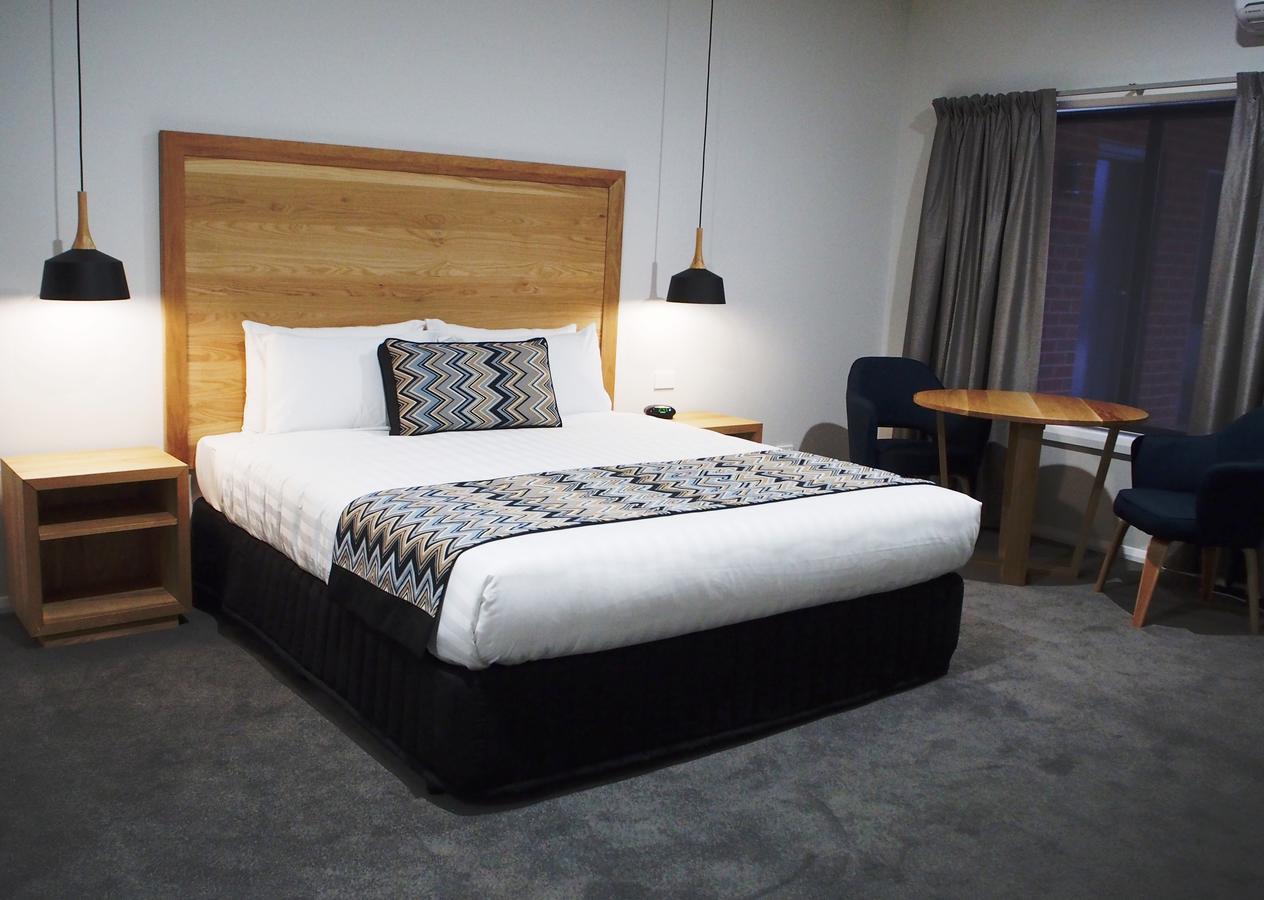 Euston Motel Екстериор снимка